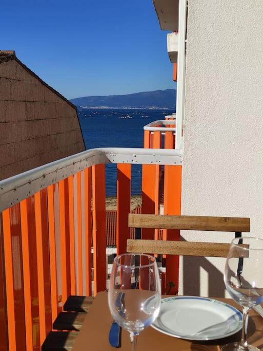 Boa Vista Playa As Sinas En Vilanova De Arousa Apartamento Exterior foto